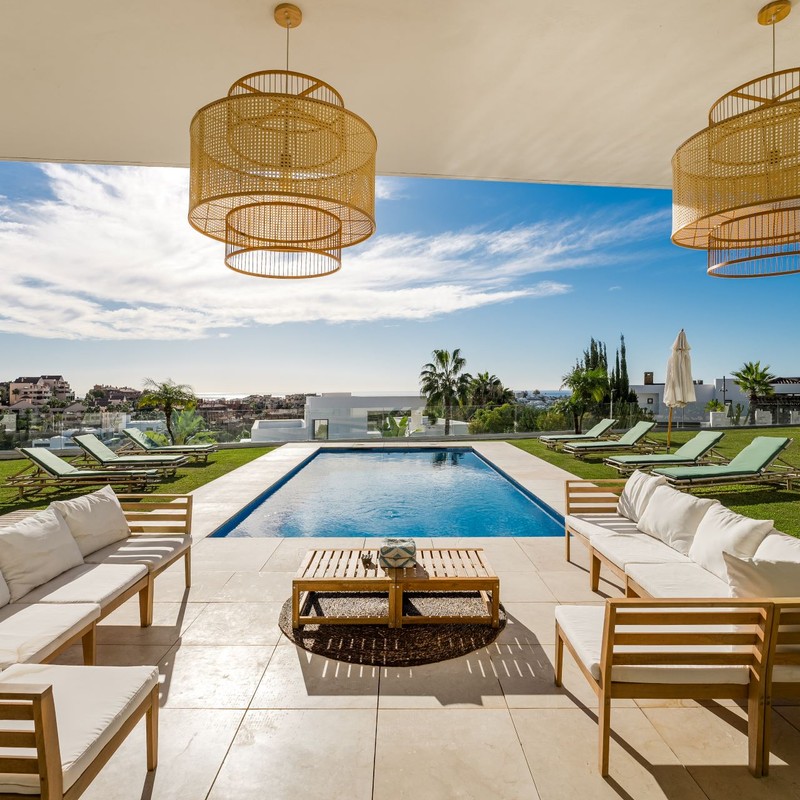 Luksusowa willa z panoramicznym widokiem na morze w Benahavis