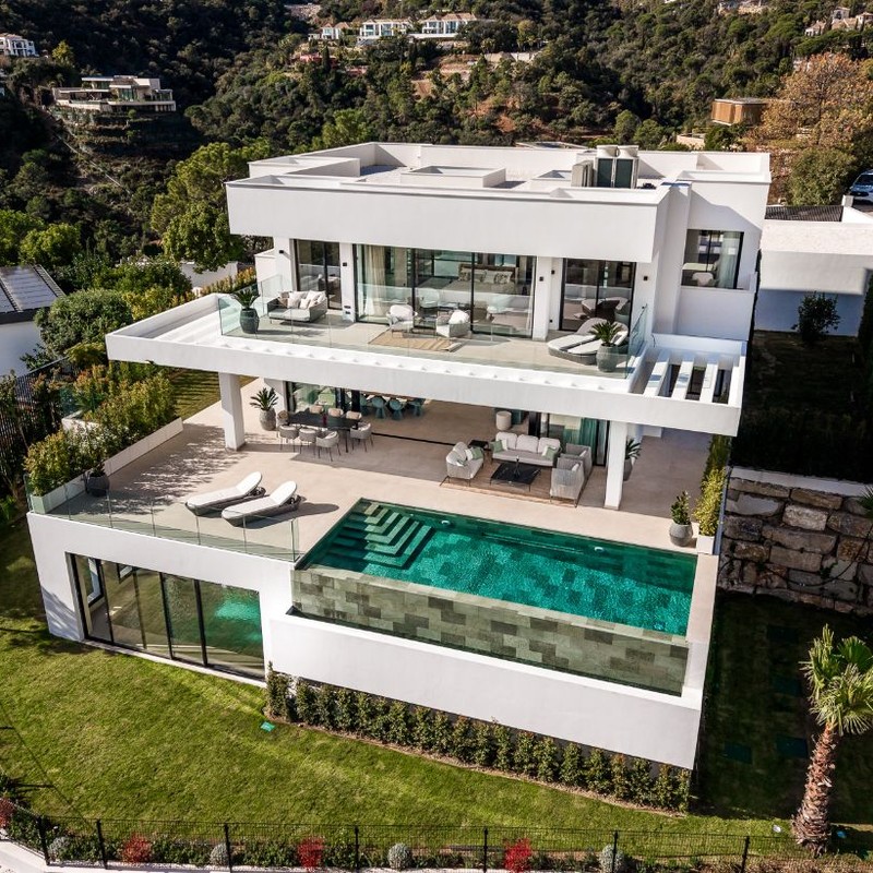 Ekskluzywna rezydencja z prywatną strefą wellness i widokami na morze